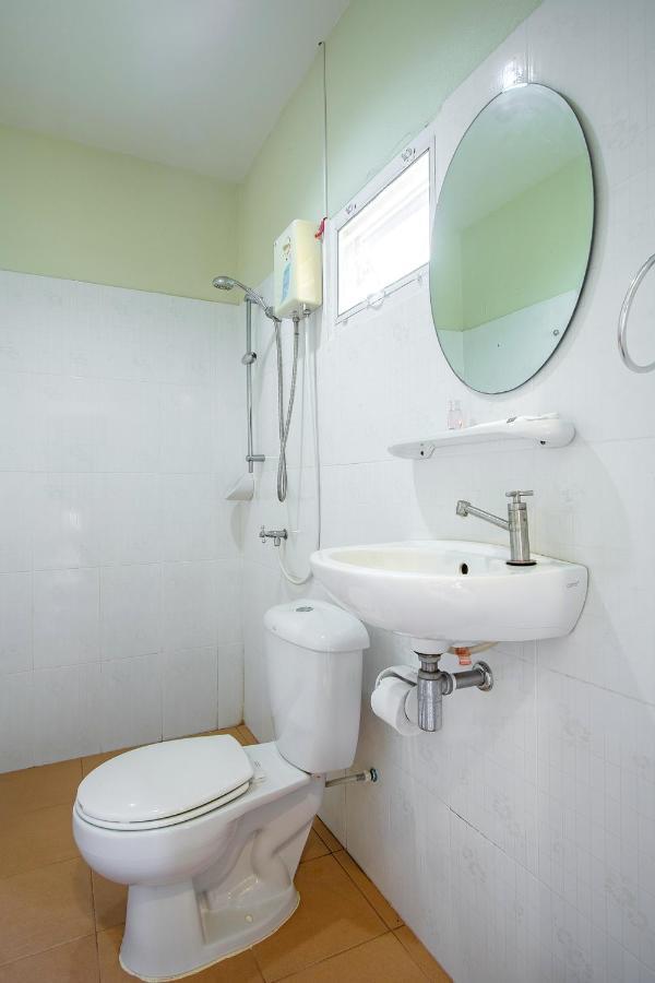 Oyo 479 Water Jade Natural Resort Thai Mueang Exterior photo