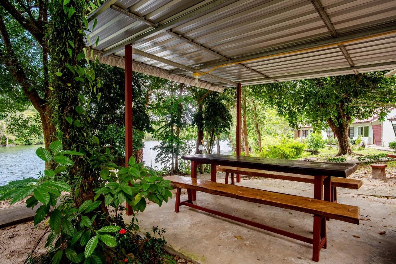 Oyo 479 Water Jade Natural Resort Thai Mueang Exterior photo